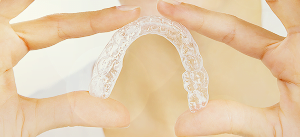 Ortodontia Praticamente Invisível (Invisalign)
